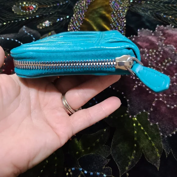 Prada Nappa Gaufre Wallet - Picture 6 of 12